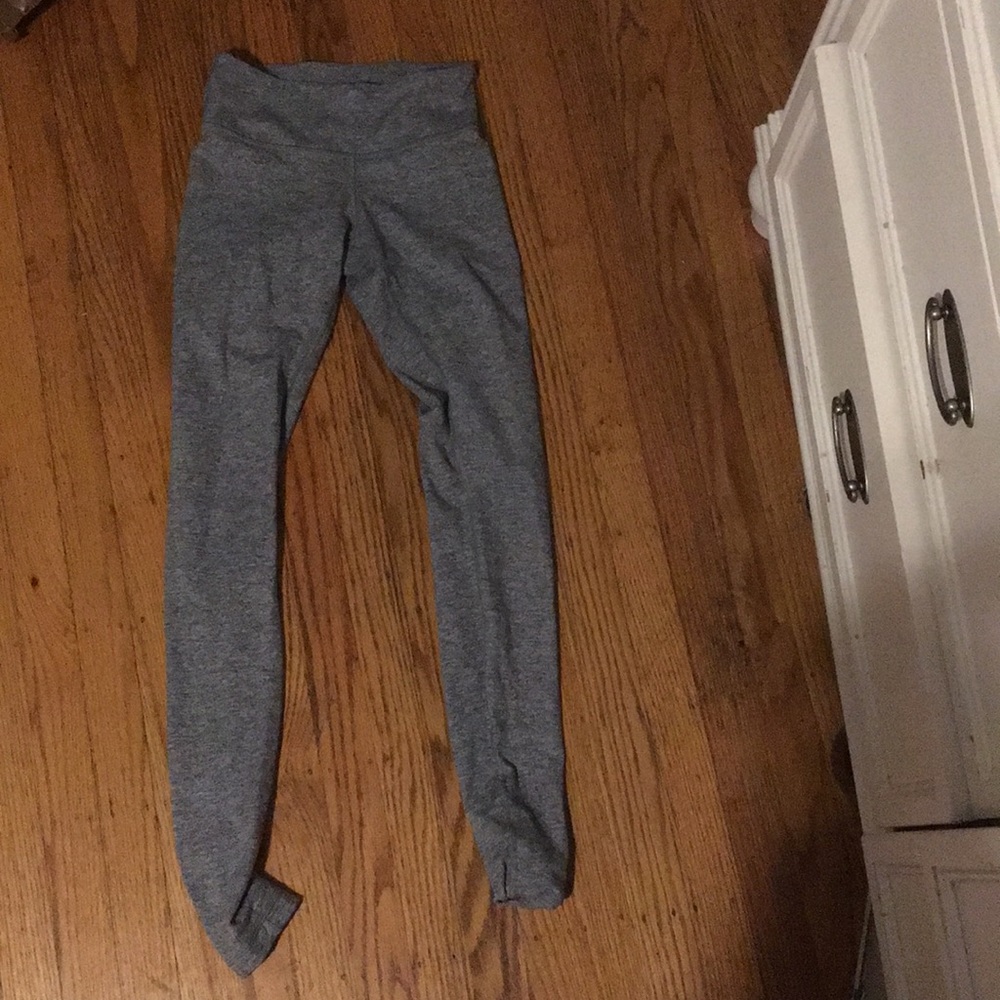 Lululemon yoga pants